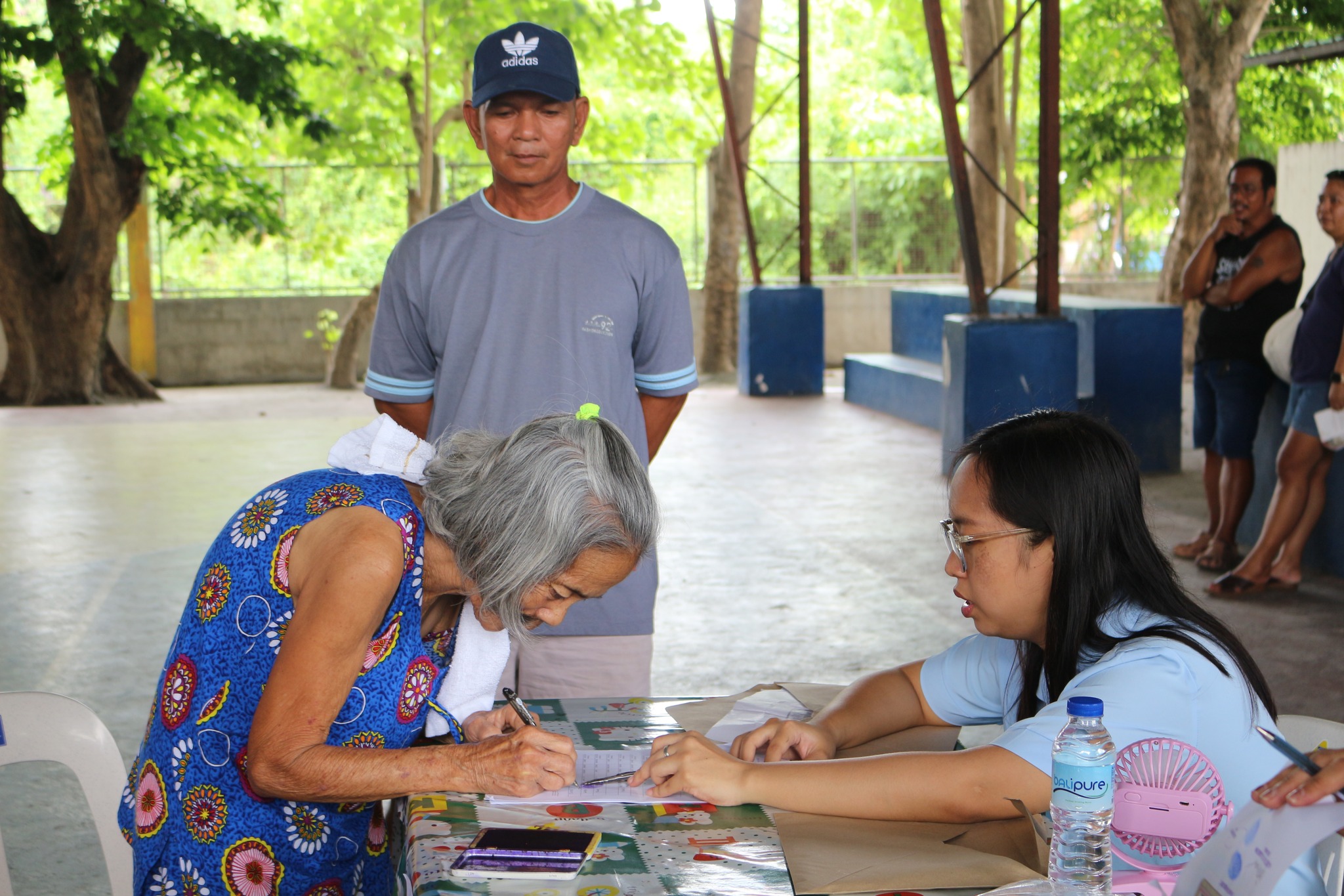 Pension sa mga Senior Citizens