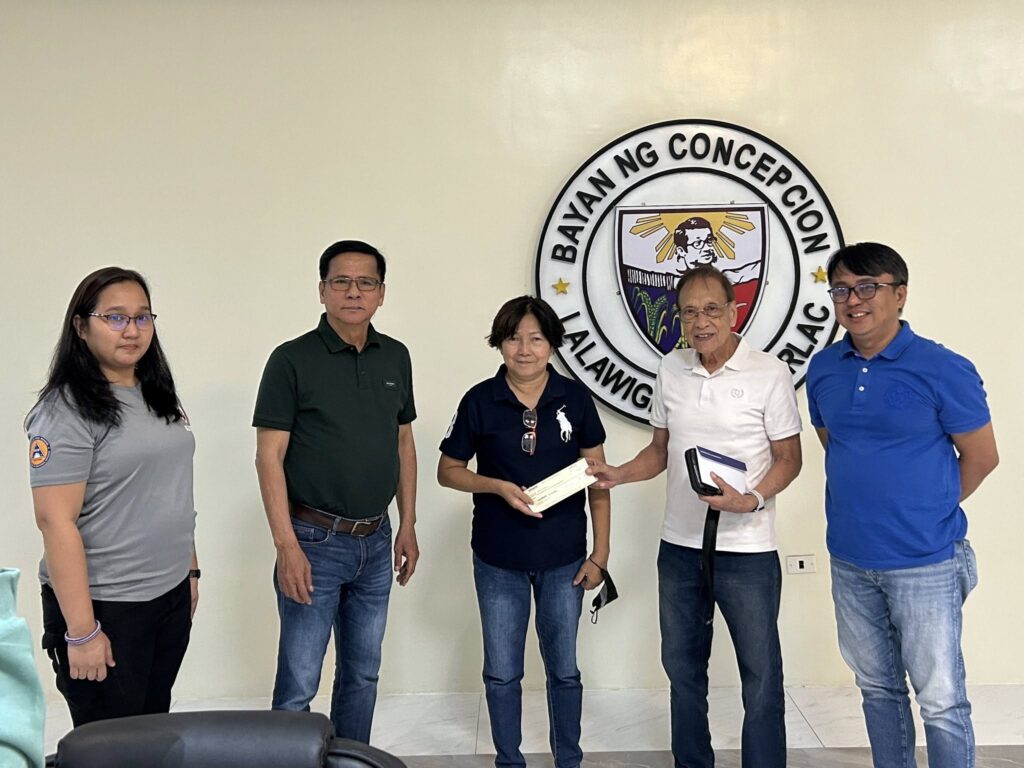 INSURANCE CLAIM NG YUMAONG RESCUER, NAIBIGAY NA SA KANYANG PAMILYA