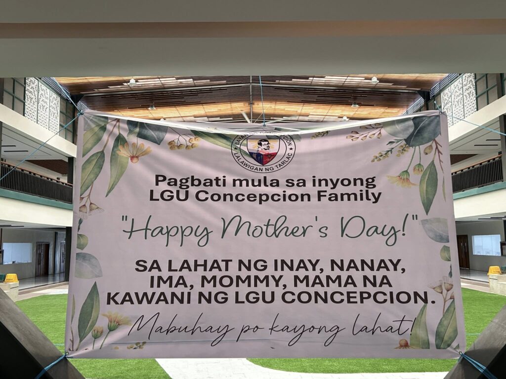 PRE-MOTHER’S DAY CELEBRATION, SURPRESANG INIHANDOG PARA SA MGA EMPLEYADONG INA NG MUNISIPYO