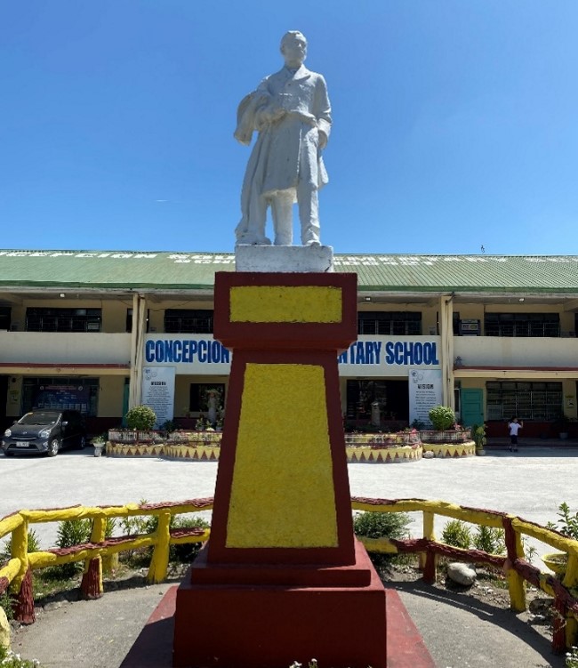 STATUE OF DR. JOSE RIZAL